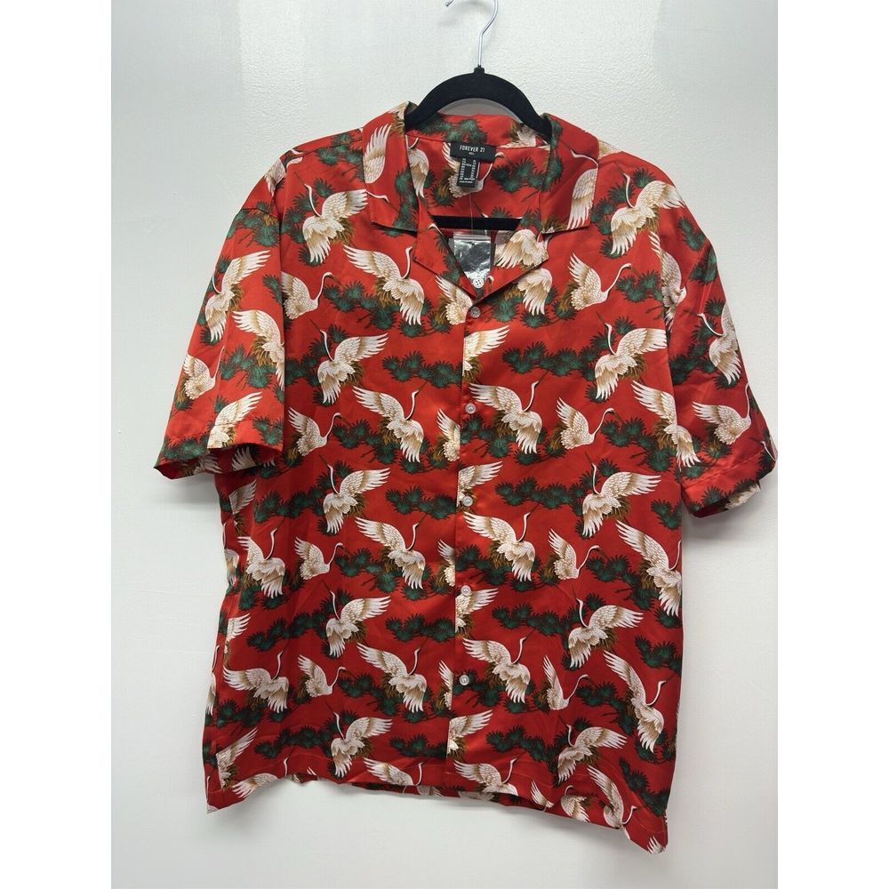 Forever 21 Mens Red Crane Short Sleeve‎ Button Up XL Satin feel #30